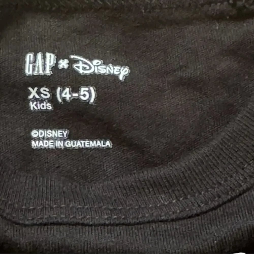 GAP Kids Black Mickey Mouse T-Shirt  Sz XS (4-5)